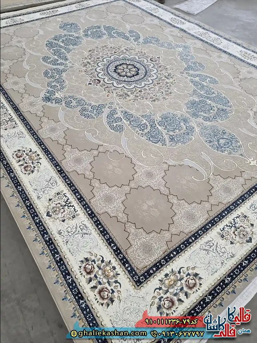 فرش کلاسیک 1200 شانه طرح چکاوک رنگ بژ گل برجسته کاشان