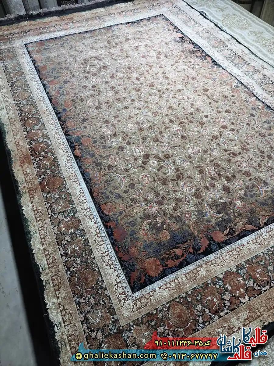 فرش وینتیج 1200 شانه طرح افشان زرین رنگ سرمه ای نسکافه ای گل برجسته کاشان