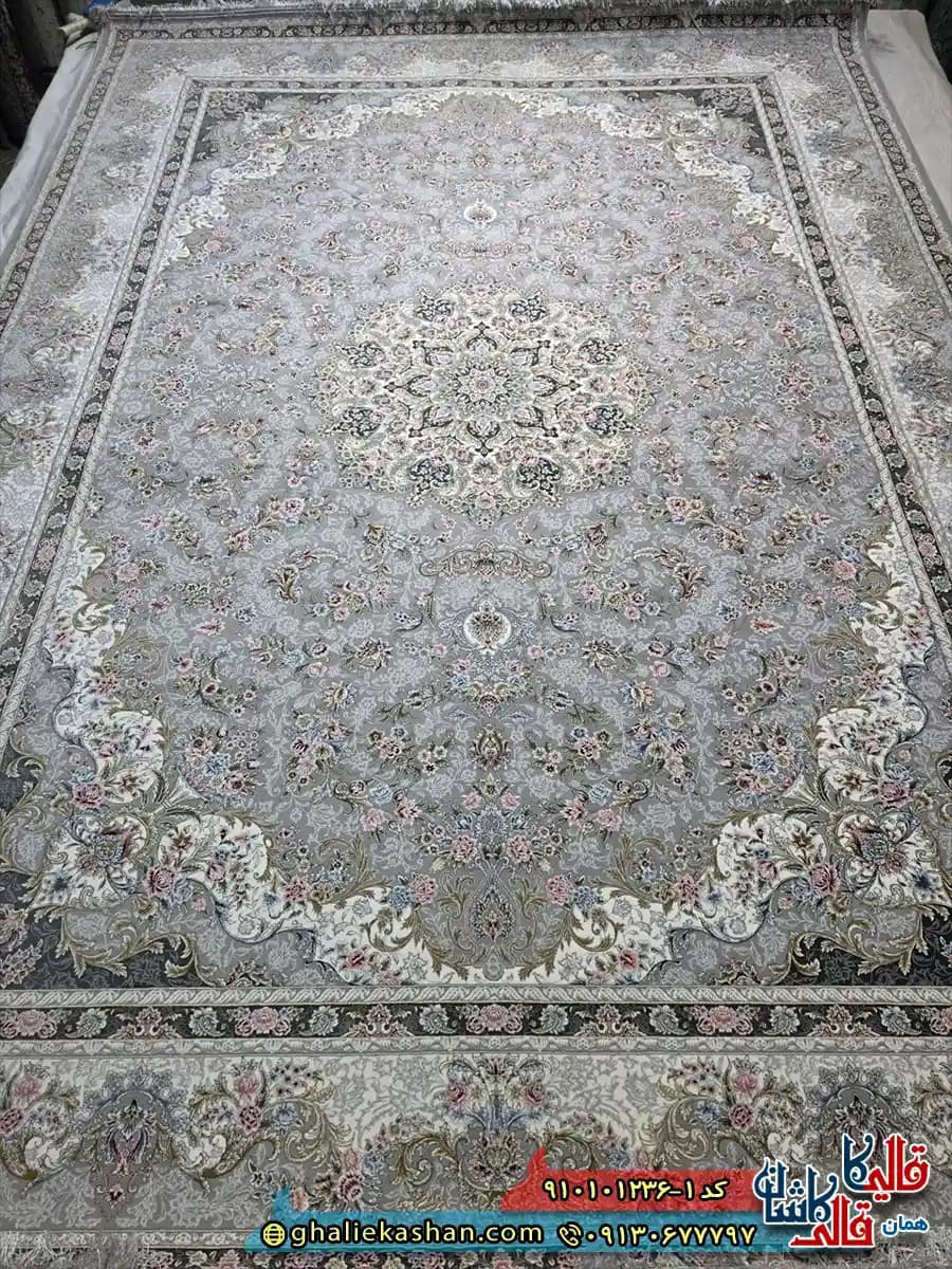 فرش کلاسیک 1200 شانه طرح سروناز رنگ طوسی کاشان