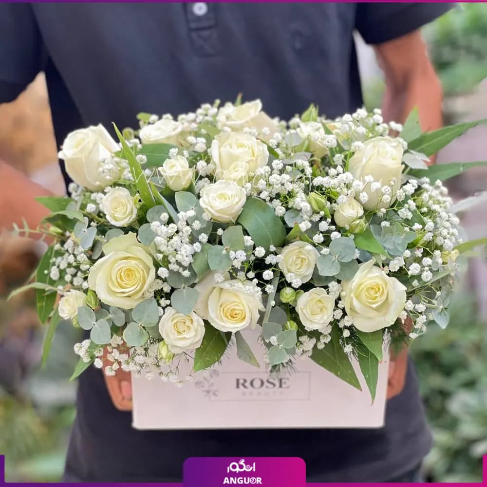 باکس گل رز سپیدی عشق