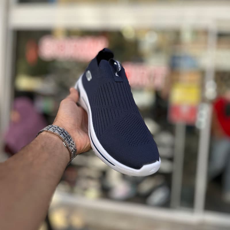 کتونی اسکیچرز کش بافت سرمه ای کد 5846 — تصویر ۳