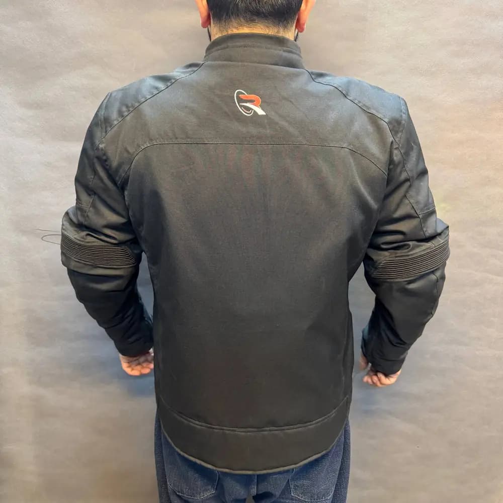 کاپشن موتورسواری چهار فصل Race Rider پروتکشندار مشکی — تصویر ۳