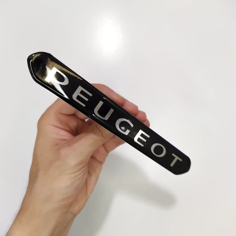 آرم ورد پلیت سپر جلو 206-207 ژله ای – نوشته peugeot — تصویر ۴