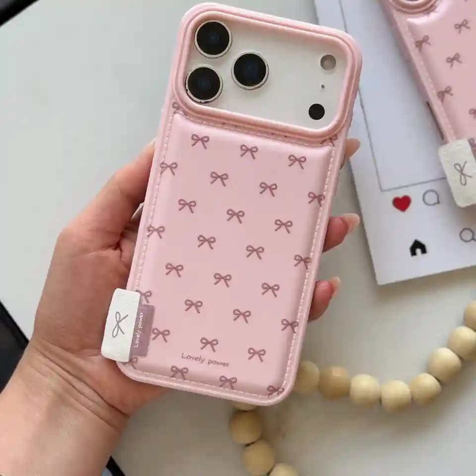 قاب پافری صورتی پاپیون آیفون