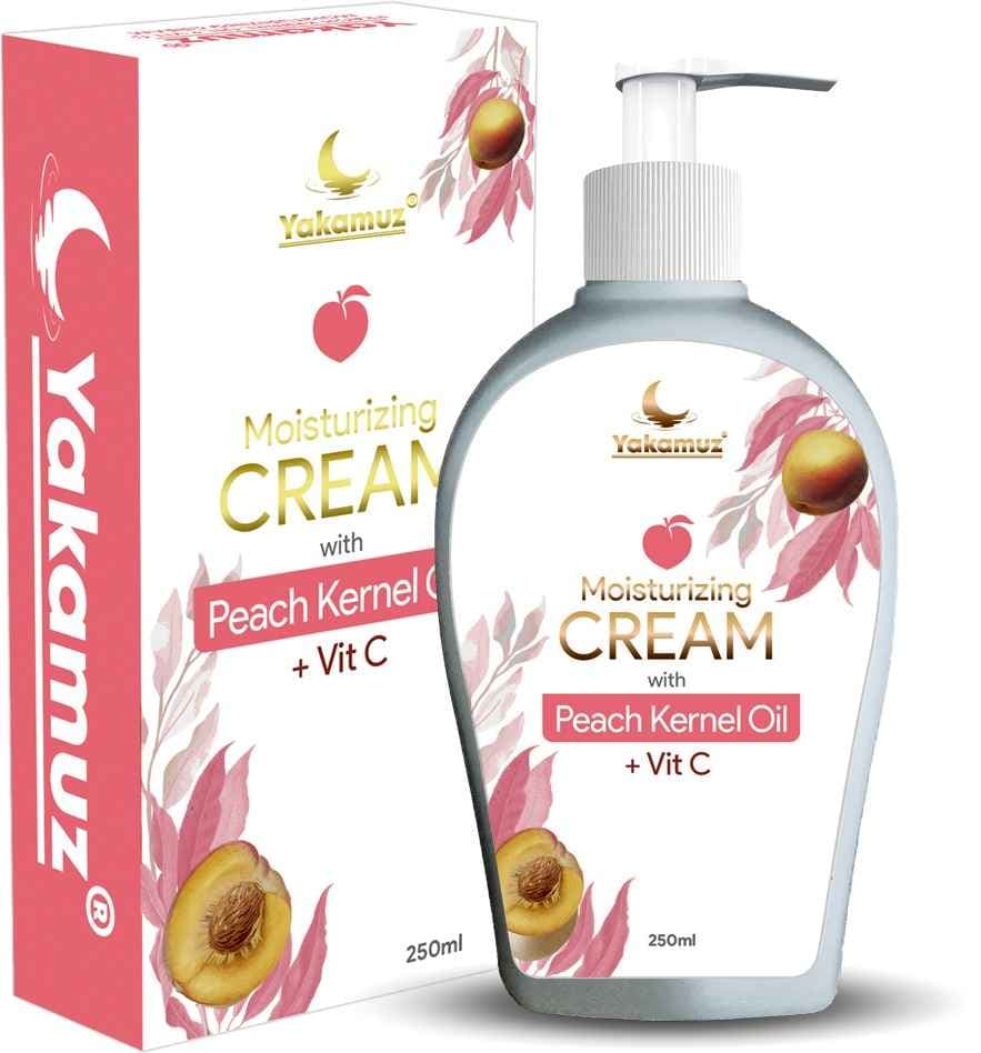 کرم آبرسان و روغن هسته هلو + ویتامین C