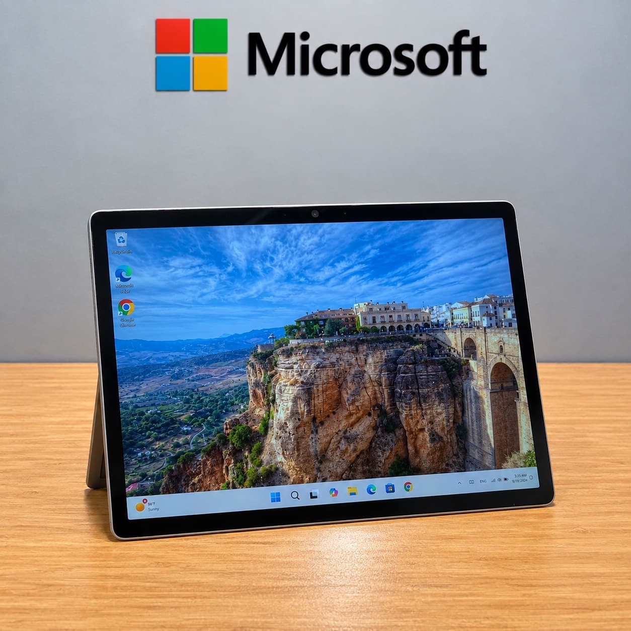 سرفیس پرو ۸ – Surface Pro 8 Core i5 / RAM 16GB 256GB SSD به همراه کیبورد (کارکرده)