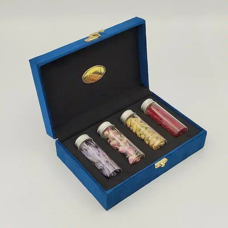 پک زعفران کادویی سوپرنگین 1.5 گرمی به همراه گل محمدی، هل و گلبرگ (کد 314)
