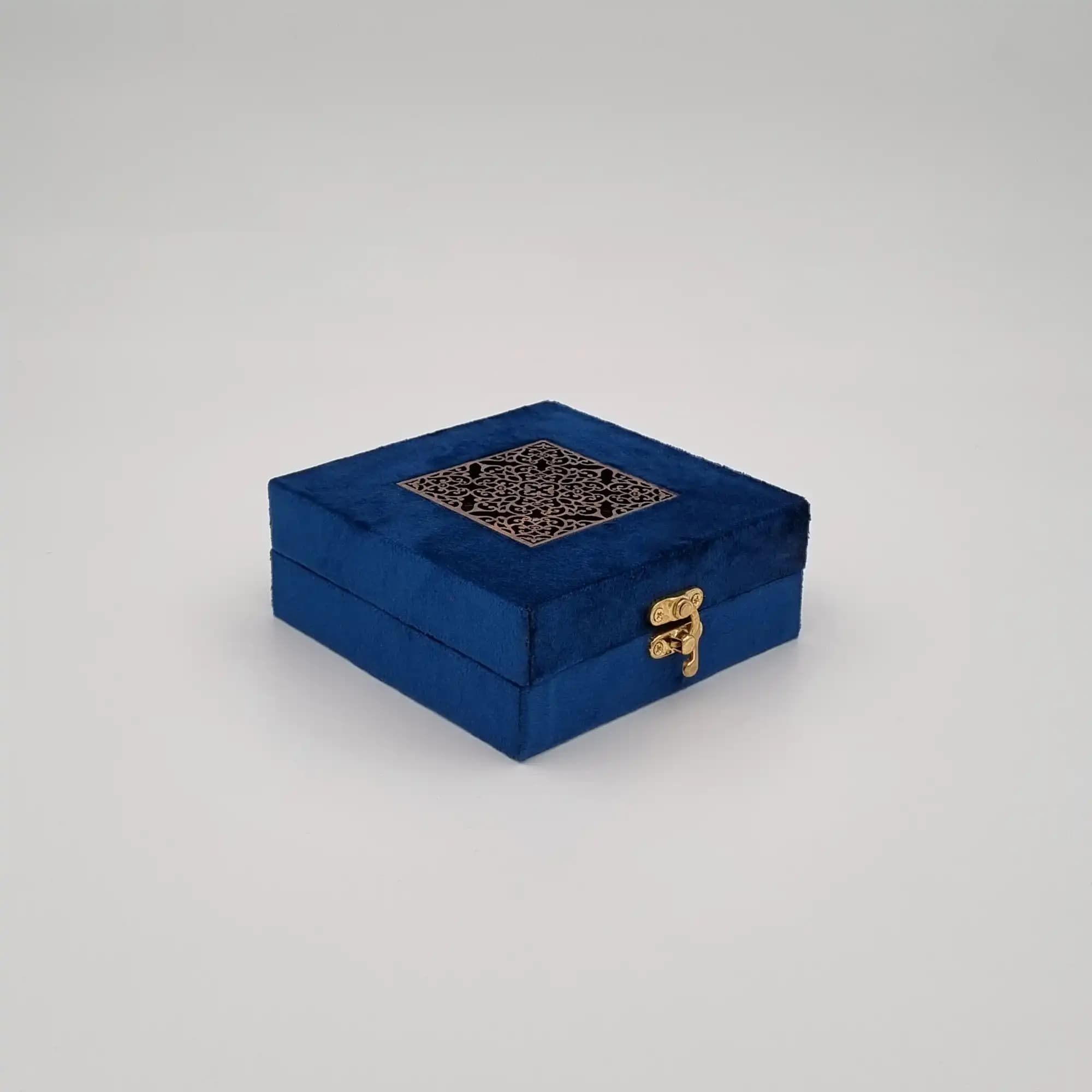پک زعفران کادویی سوپرنگین 3 گرمی در ظرف خاتم (کد 161) — تصویر ۴