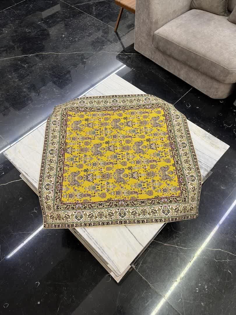 رومیزی ترمه هفت رنگ پلی استر کد 10679 — تصویر ۲