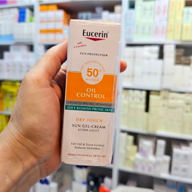 ضد آفتاب اوسرین پوست چرب Eucerin Oil Control Sun Gel-Cream SPF50 — تصویر ۳