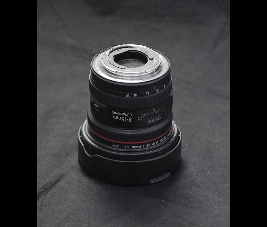 لنز Canon Fish Eye 8-15mm EF F4 L USM بدون کارتن دست دوم — تصویر ۲