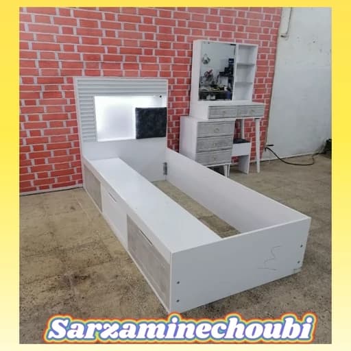 ست تخت تک نفره باکس دار و میزآرایش پایه چوبی مبلمان فرنا مدل 1144379