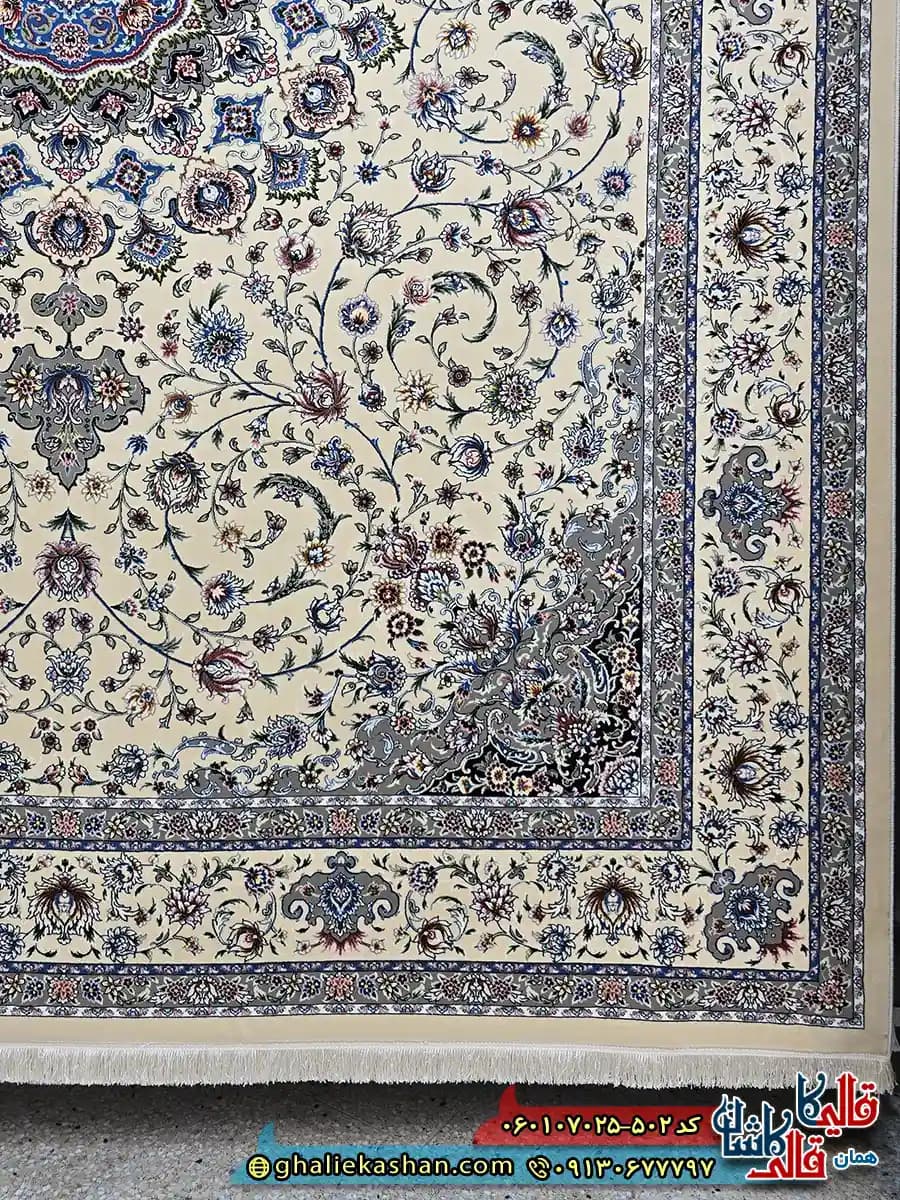 فرش کلاسیک 700 شانه طرح اصفهان رنگ کرم کاشان — تصویر ۳