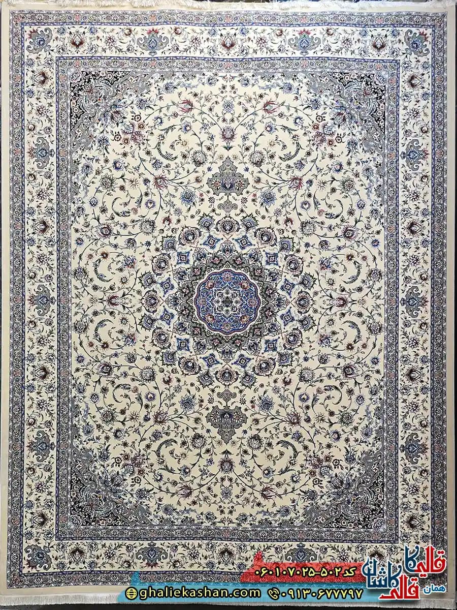فرش کلاسیک 700 شانه طرح اصفهان رنگ کرم کاشان — تصویر ۲