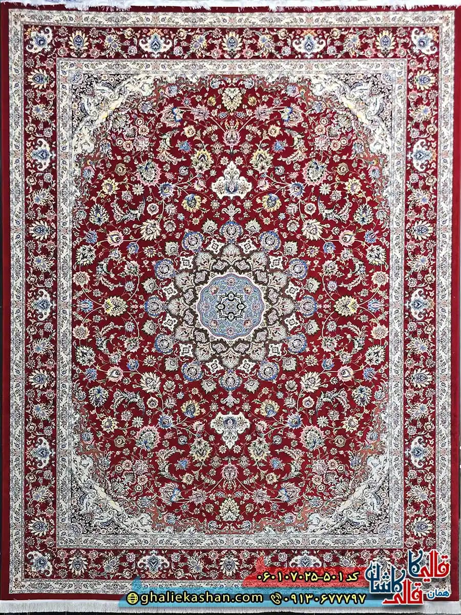 فرش کلاسیک 700 شانه طرح اصفهان رنگ قرمز کاشان — تصویر ۲
