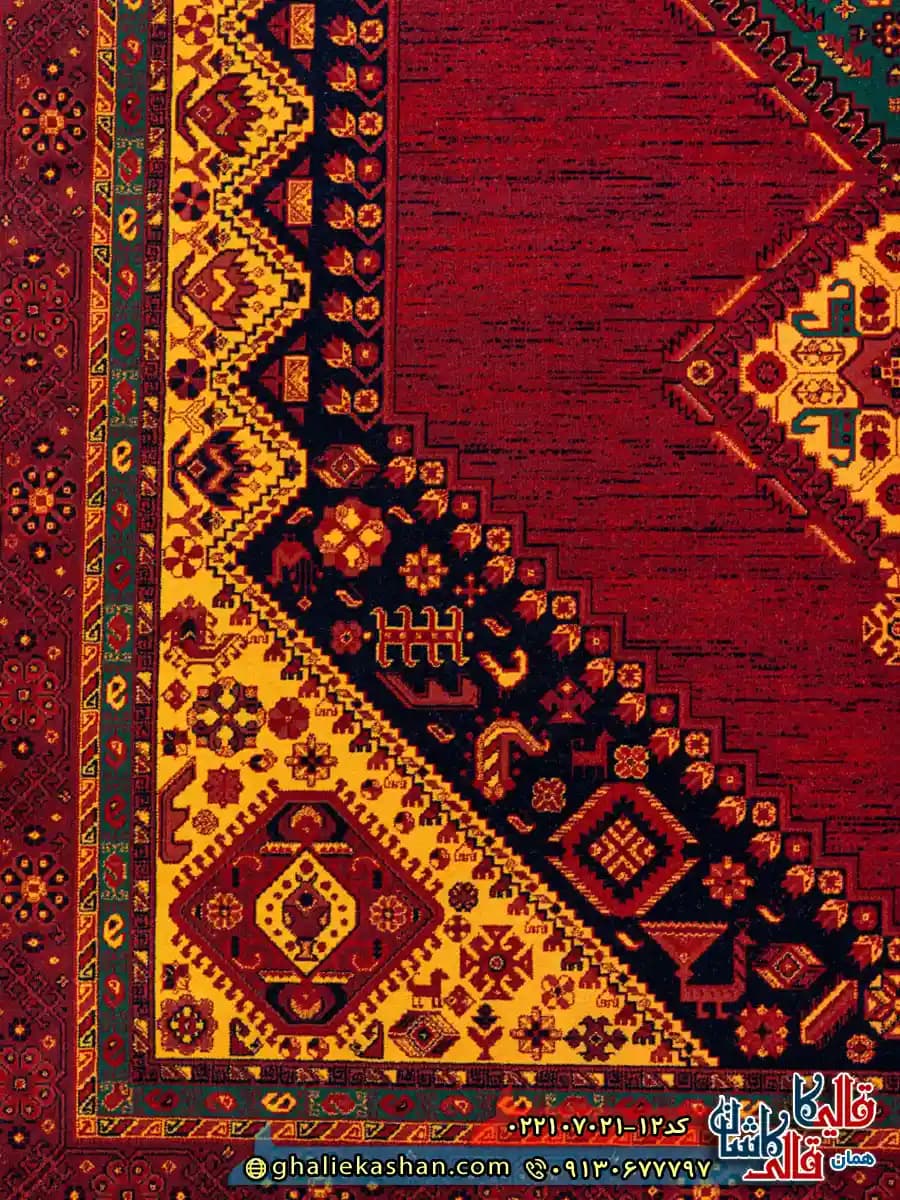 فرش سنتی 700 شانه طرح دانژه رنگ قرمز لاکی کاشان — تصویر ۳