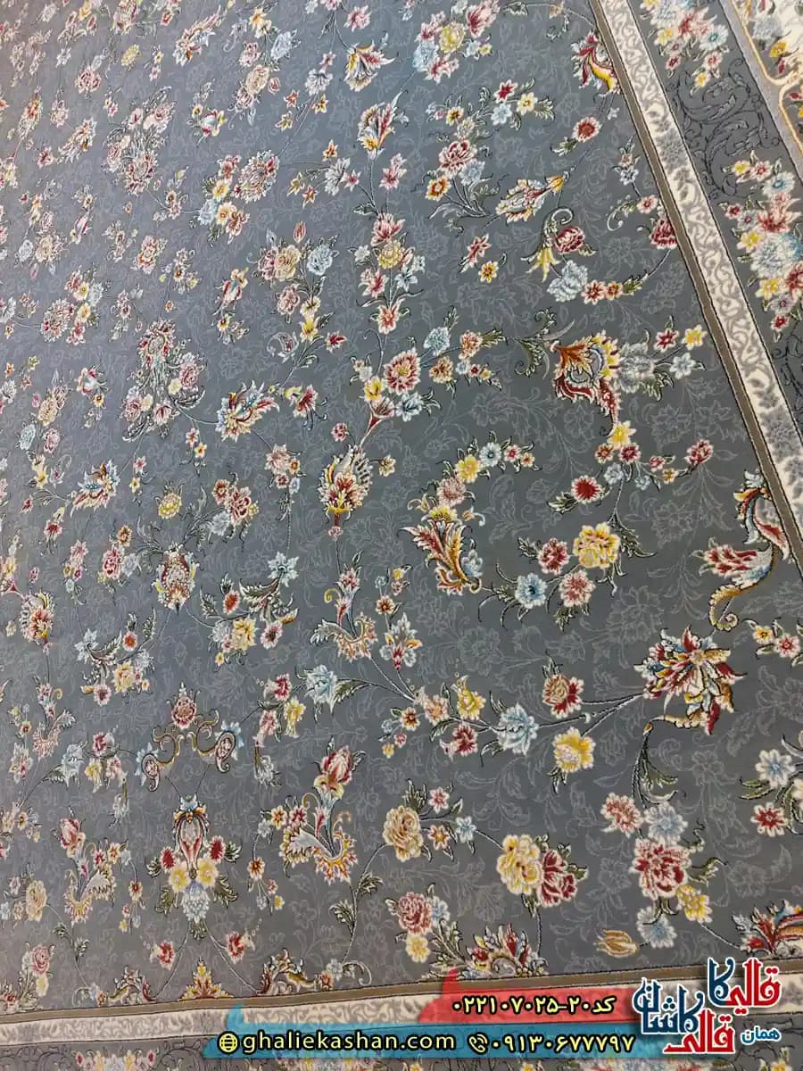 فرش 700 شانه طرح افشان آتیلا رنگ طوسی دودی کاشان — تصویر ۴