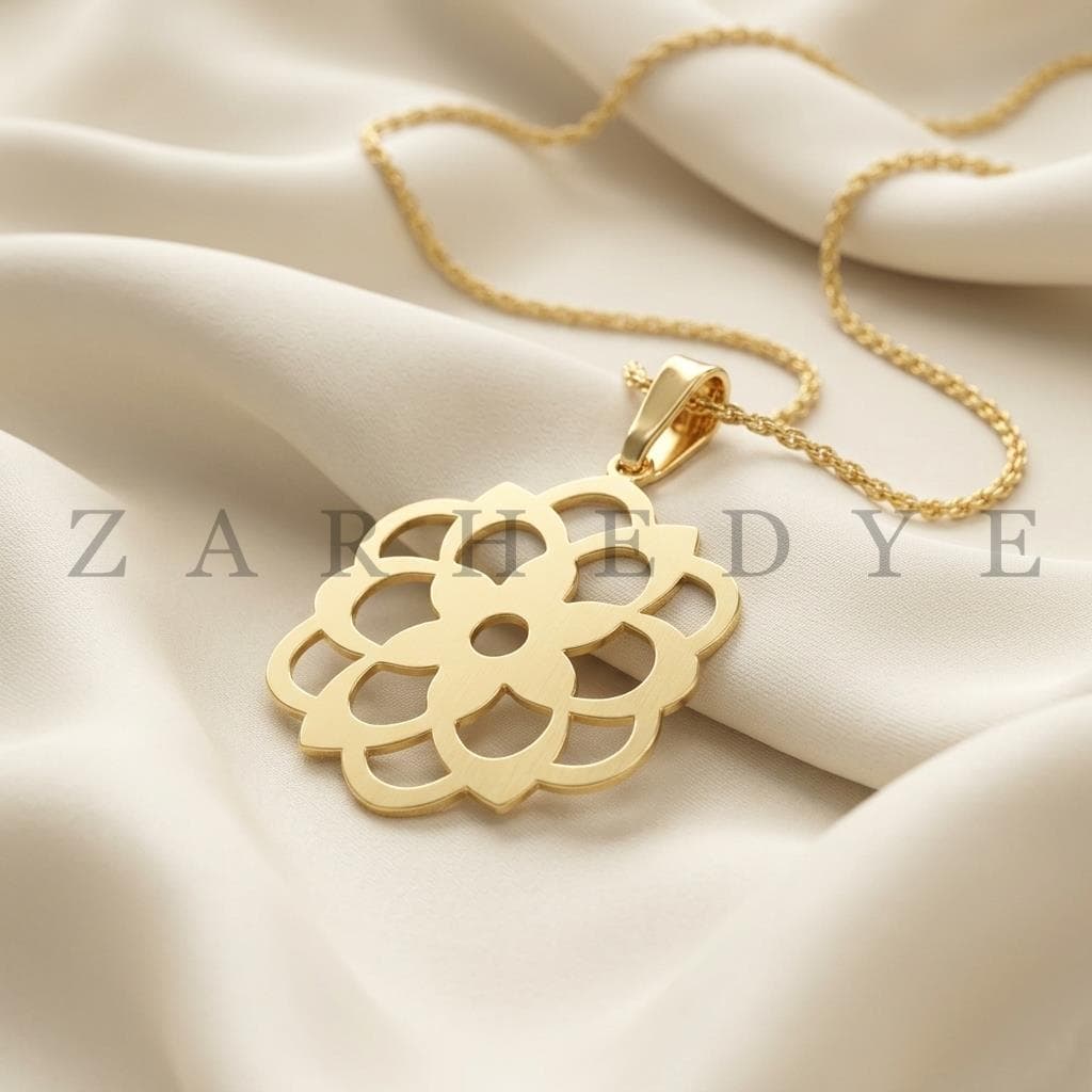 آویز طلا گل کد 010 — تصویر ۳