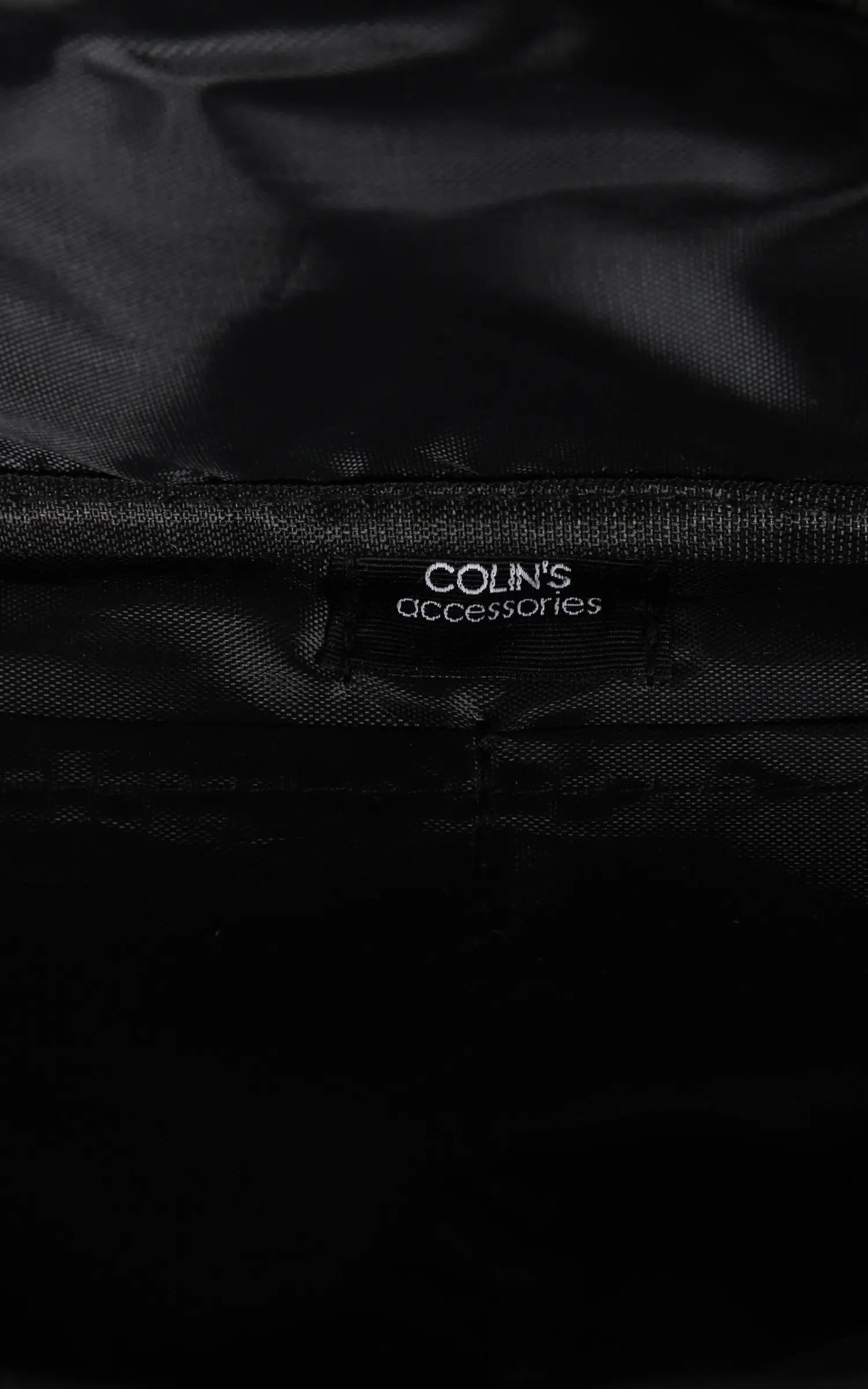 کیف کمری مشکی ساده با بند قابل تنظیم COLIN’S کد CL1080633 — تصویر ۴