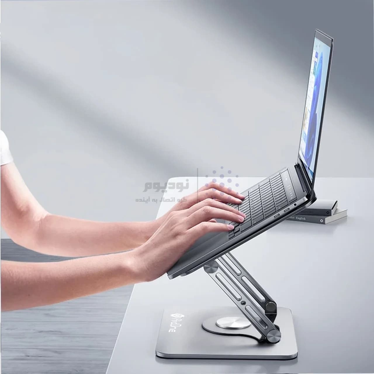 استند نگه دارنده لپ تاپ ProOne مدل Elevate PHL1199 – خاکستری — تصویر ۵