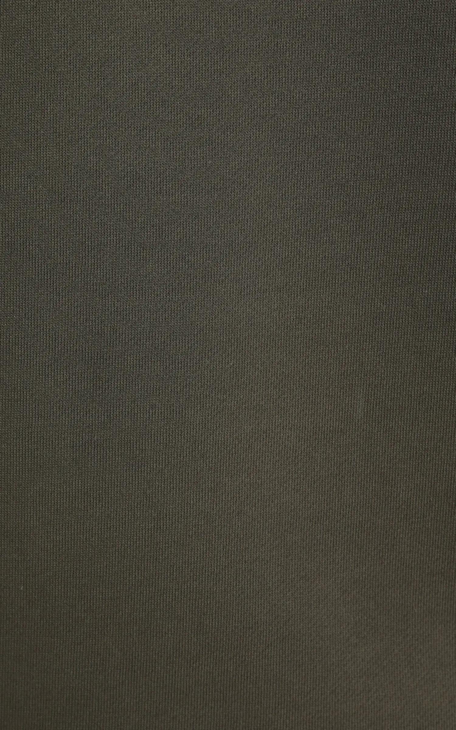 دورس مردانه سبز خاکی طرح‌دار جلو و پشت COLIN’S کد CL1080485 — تصویر ۵