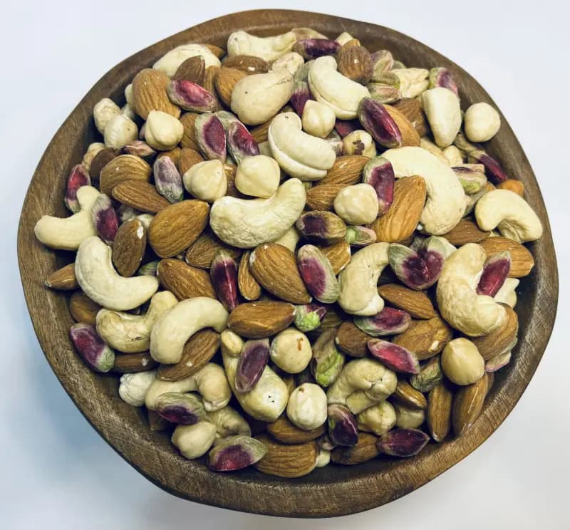 آجیل چهار (۴) مغز لوکس خام — تصویر ۲