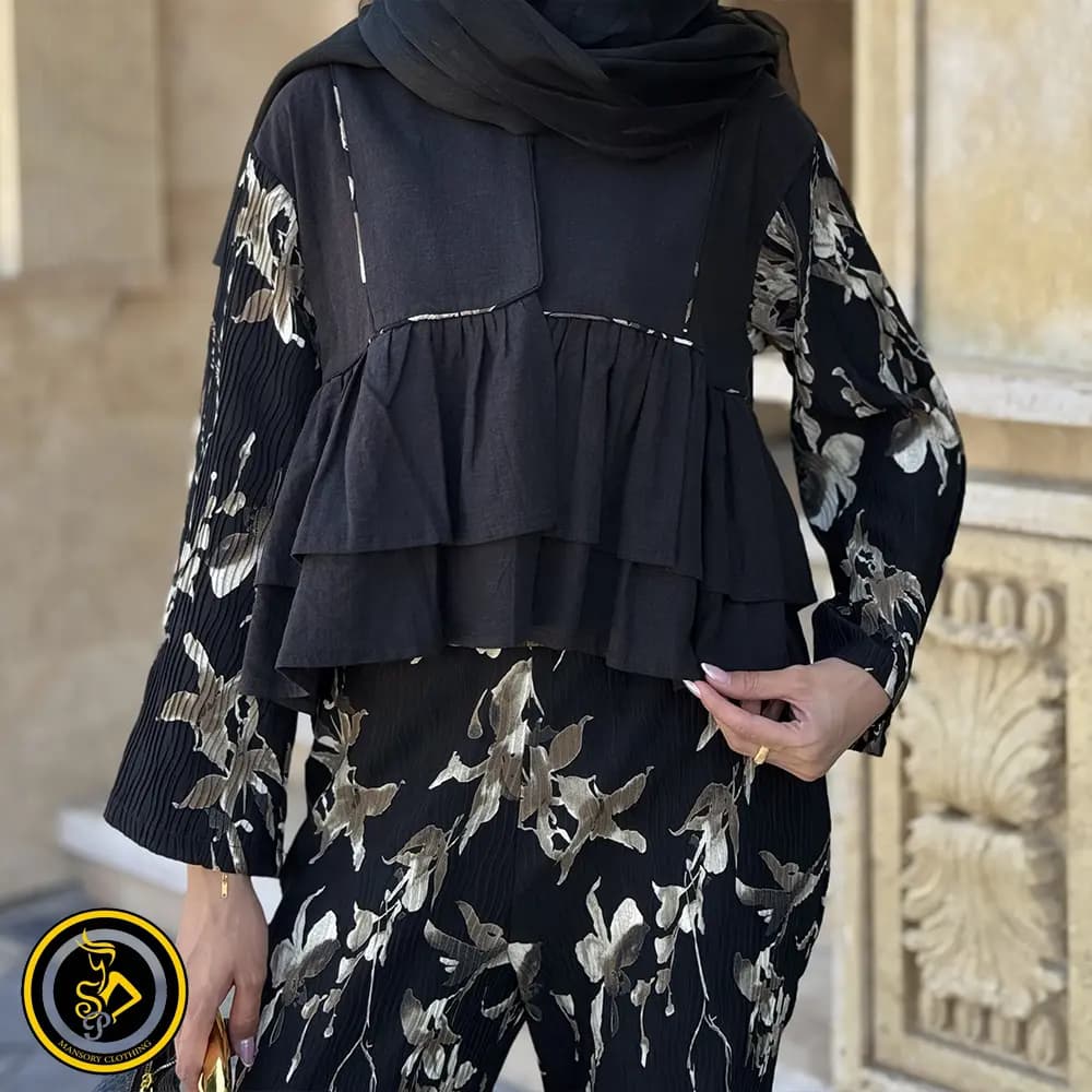 ست دو تیکه زنانه کراپ و شلوار چین‌دار — تصویر ۳