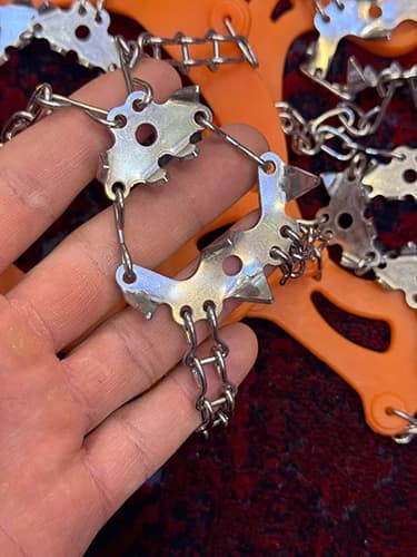 کرامپون ژله ای 24 شاخه (زنجیر کفش) سایز 36 تا 44 — تصویر ۴