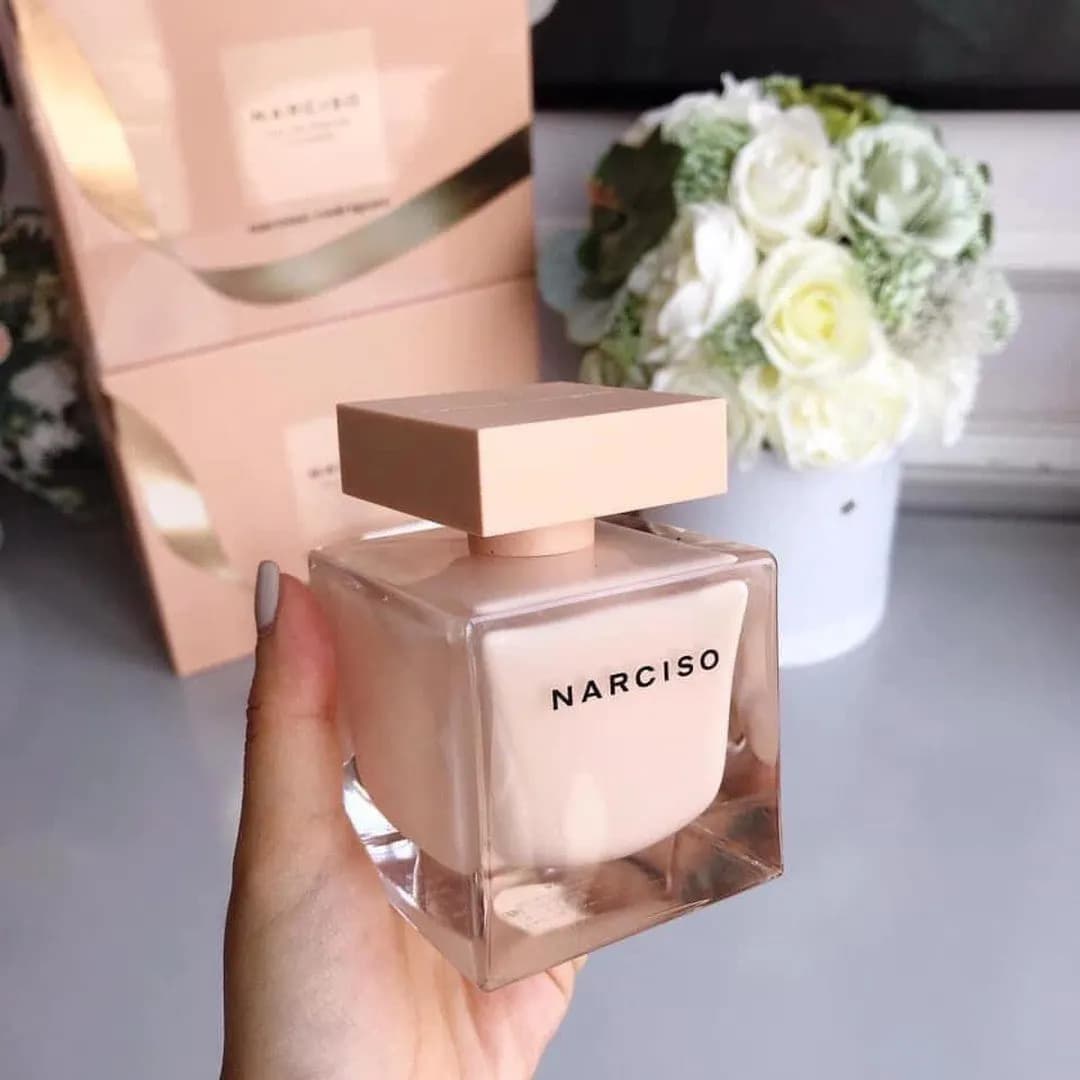 عطر (ادکلن) نارسیسو رودریگز پودری، 90 میل | Narciso Rodriguez Poudrée — تصویر ۲