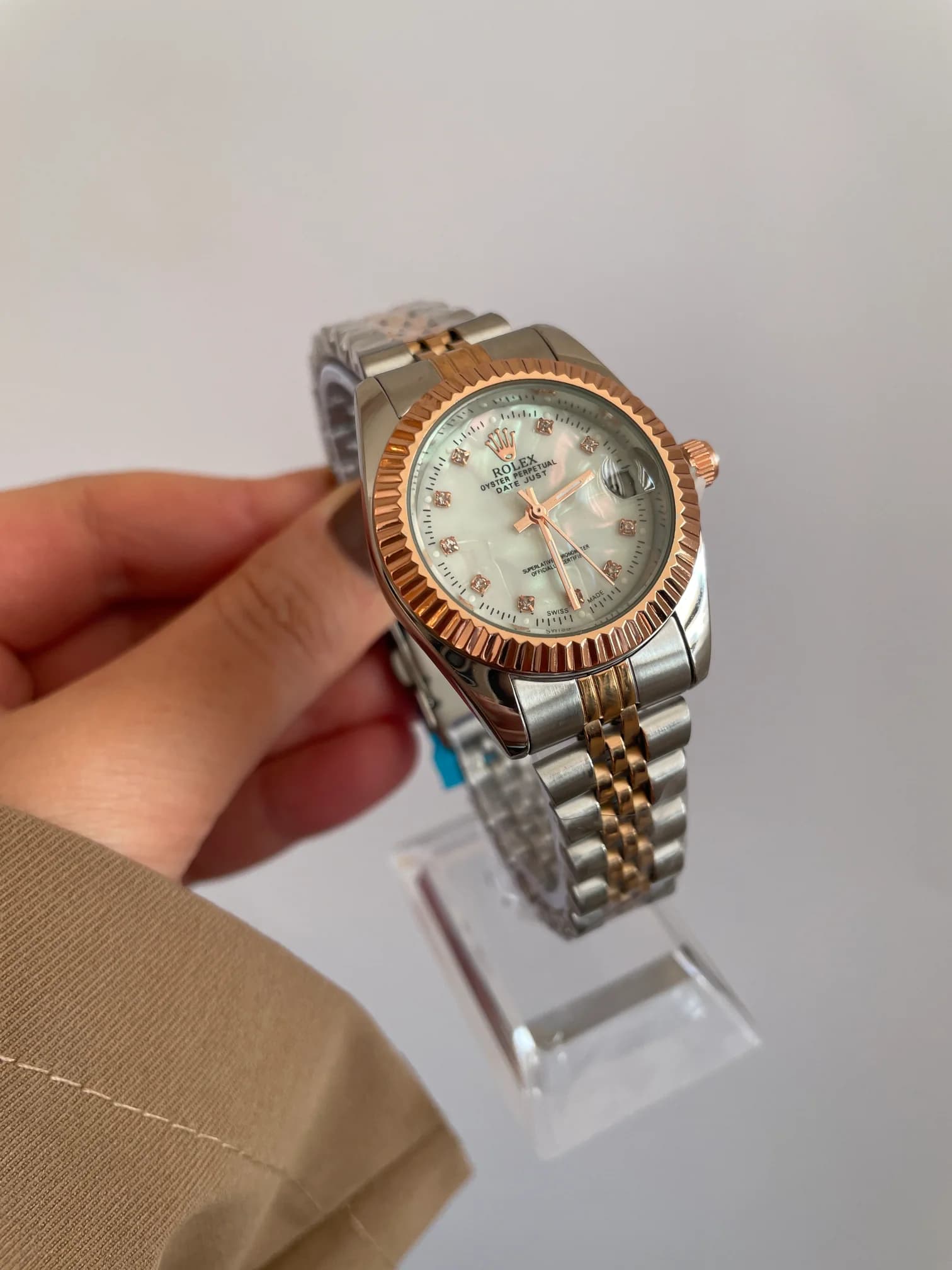 ساعت مچی زنانه ROLEX دو رنگ صفحه صدفی