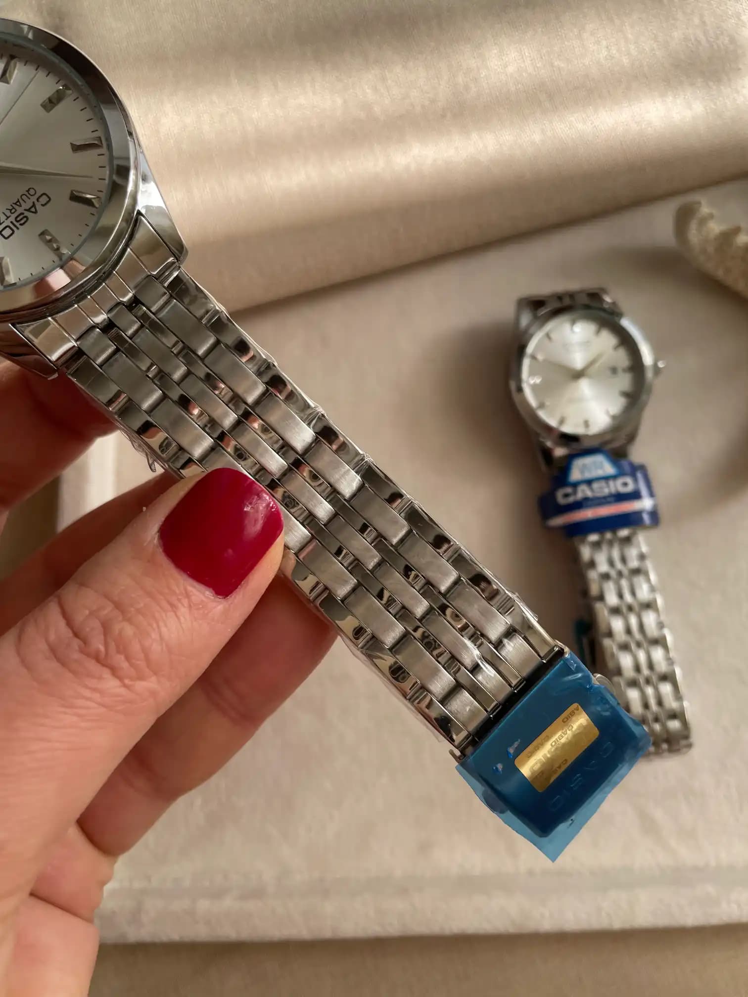 ساعت مچی کلاسیک کاسیو (Casio) مدل نقرهای — تصویر ۶