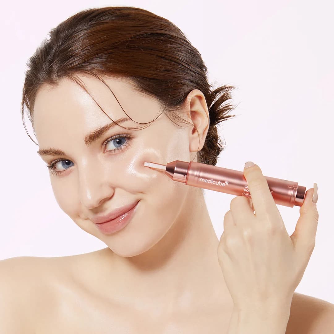 بوستر سرم درخشان کننده کلاژن مدی کیوب MEDICUBE COLLAGEN GLOW BOOSTRE MILK SERUM — تصویر ۳