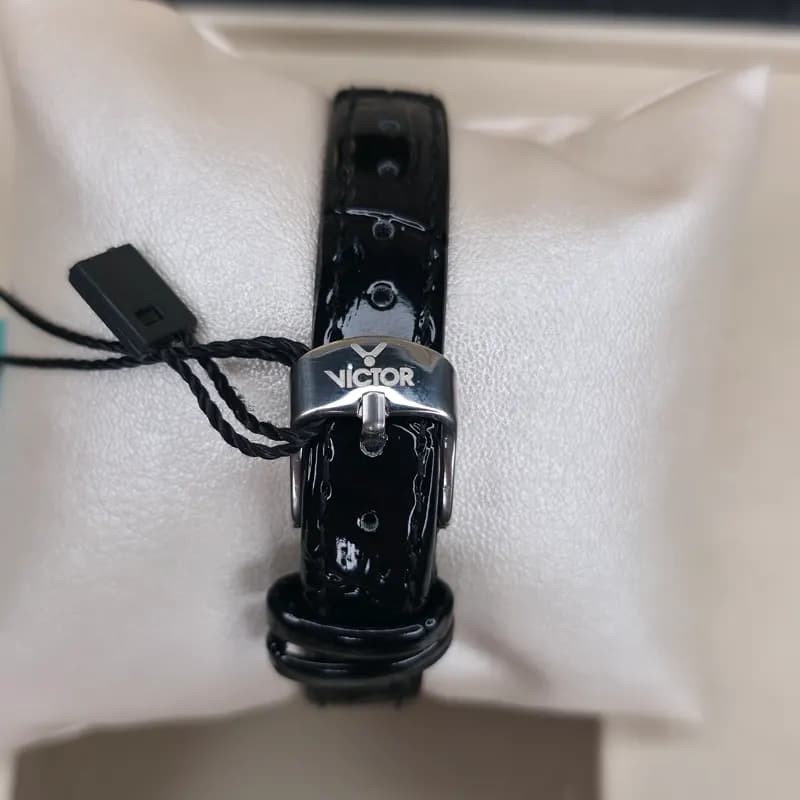 ساعت مچی زنانه ویکتور فرانسه اورجینال مشکی نقره ای مدل 5820 — تصویر ۶