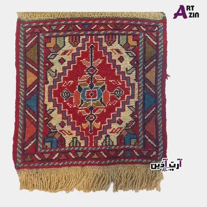 گلیم کوچک سنتی دستبافت ورنی 30*30 سانتی کد: 49 – 500
