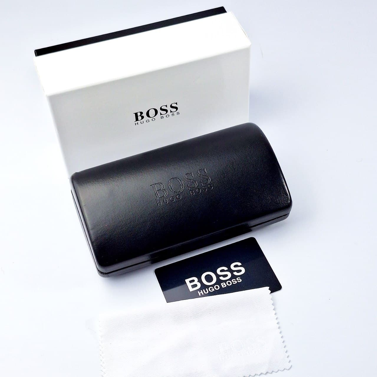 جلد اورجینال هوگو باس – Hugo Boss
