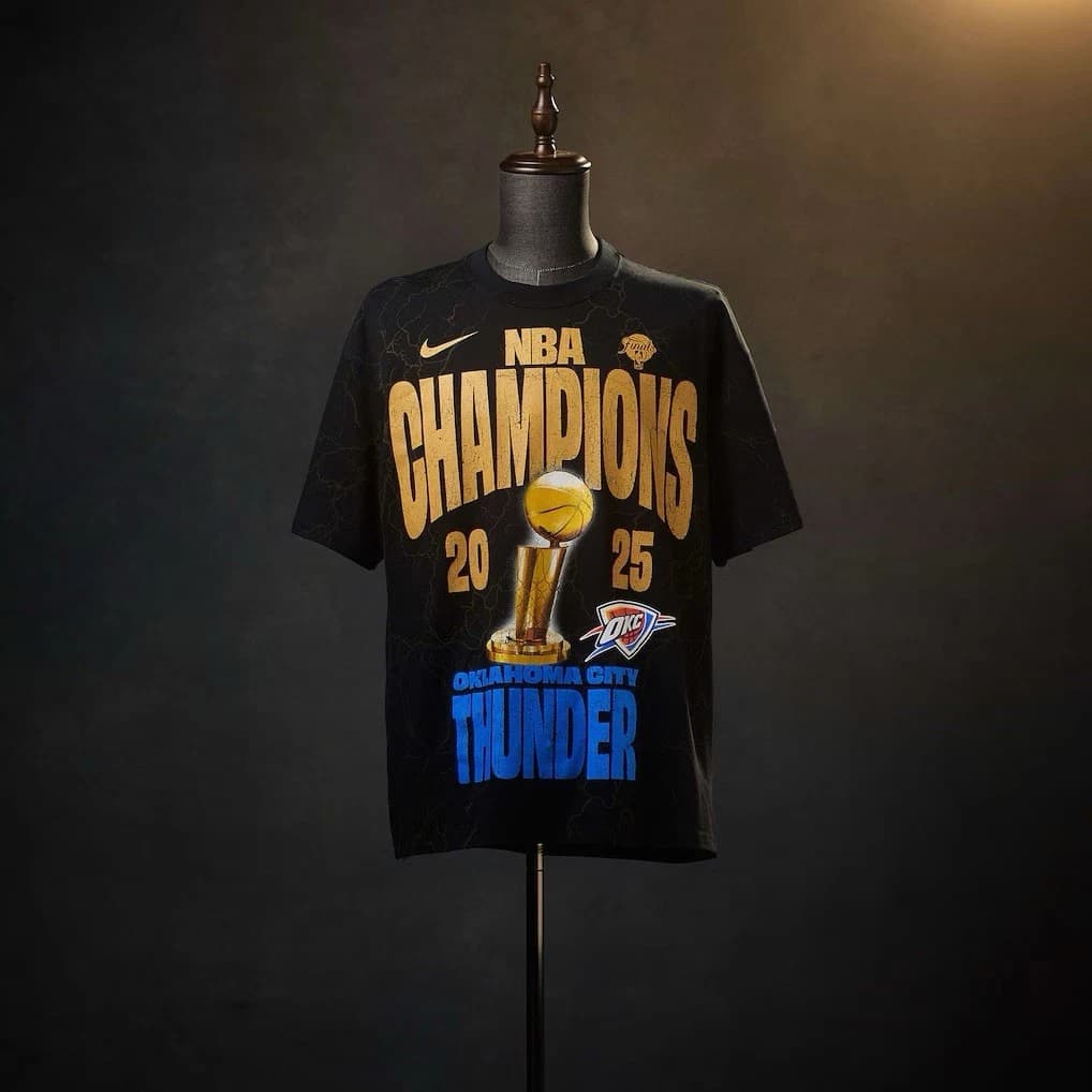 تیشرت مشکی مردانه نسخه محدود Nike مدل NBA Finals Champions 2025 – طرح Oklahoma City Thunder — تصویر ۶