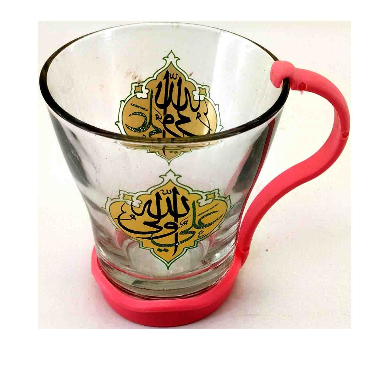 لیوان شیشه ای شفاف نوجوان طرح های غدیر امیرالمونین ع-قطر دهانه 8 ارتفاع 9.5 دسته پلاستیکی رنگی جدا کد 103441 — تصویر ۳