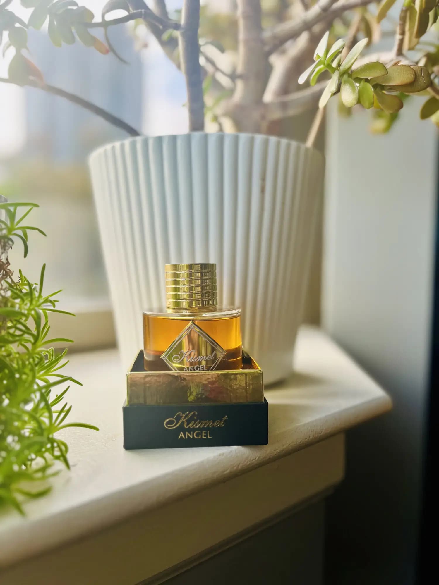 عطر ادکلن الحمبرا کیسمت آنجل (آنجلز شیر) | Maison Alhambra Kismet Angel — تصویر ۸