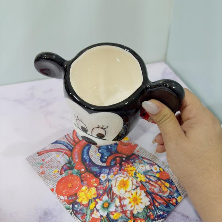 ماگ دست ساز طرح میکی و مینی صورت سفید کد 2058 — تصویر ۴