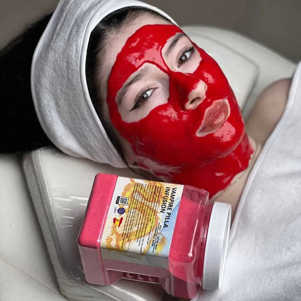 ماسک هیدروژلی ومپایر لیندا ۶۵۰ گرم