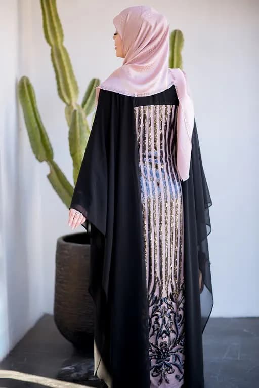 عبا زمرد بهاران — تصویر ۳