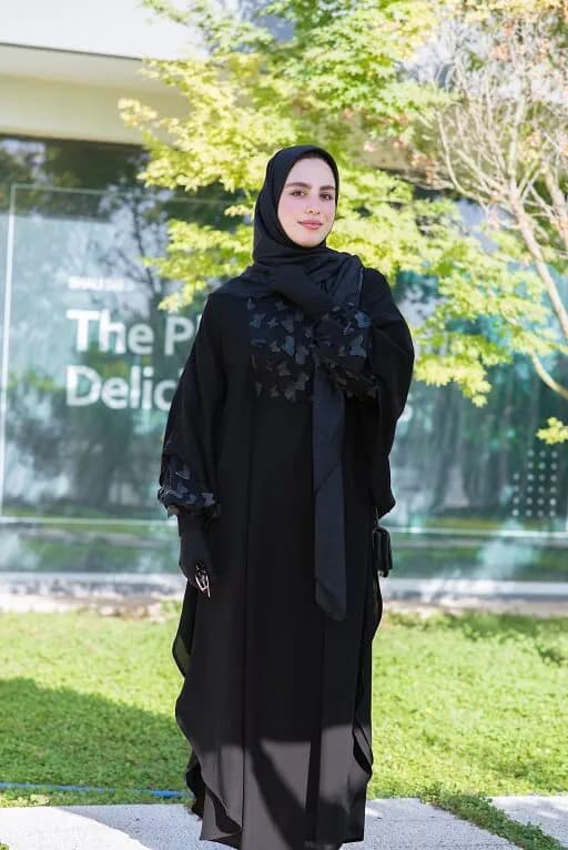 عبا آسمان پروانه ای
