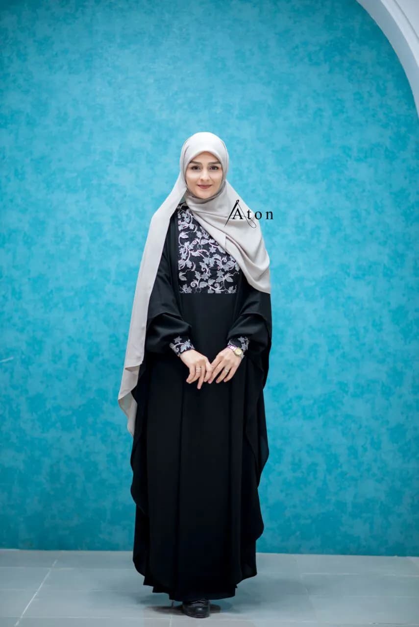 عبا آسمان مجلل — تصویر ۸