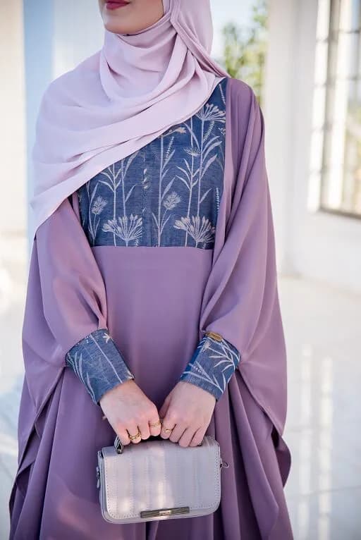 عبا حلما قاصدک — تصویر ۲