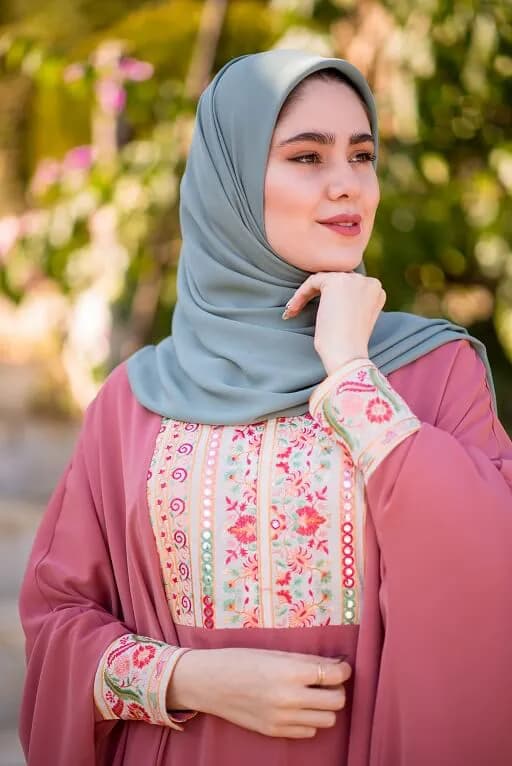 تابان نسترن — تصویر ۵