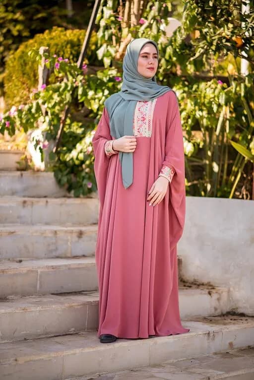 تابان نسترن