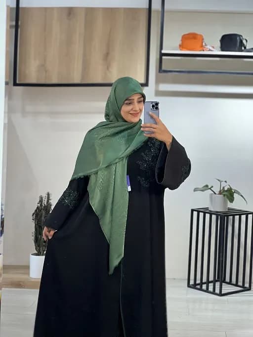 عبا نارون مهتا — تصویر ۳