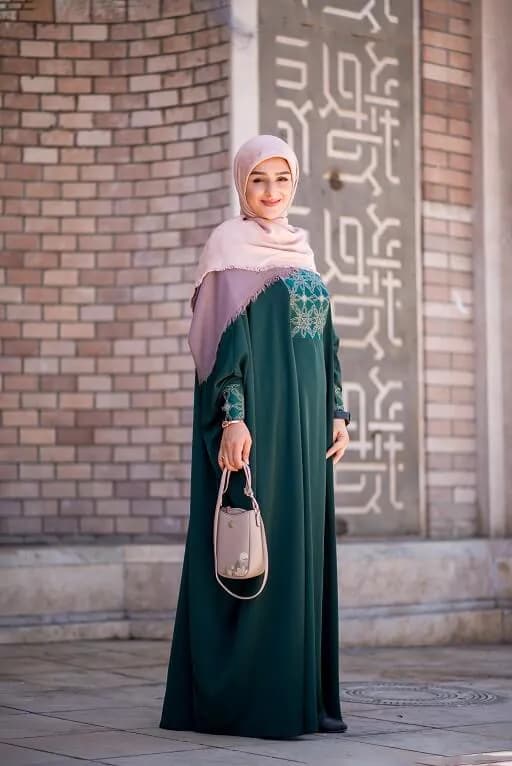 تابان نفیس — تصویر ۳