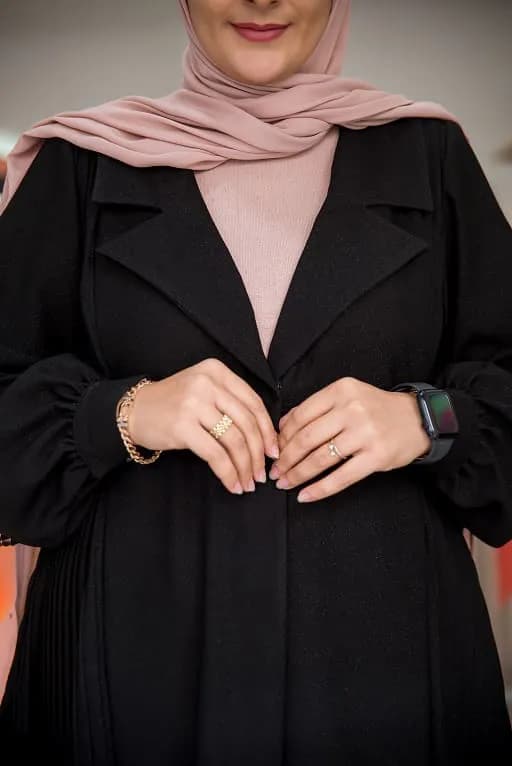عبا پلیسه — تصویر ۴