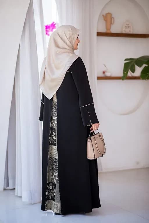 عبا فرزانه — تصویر ۴